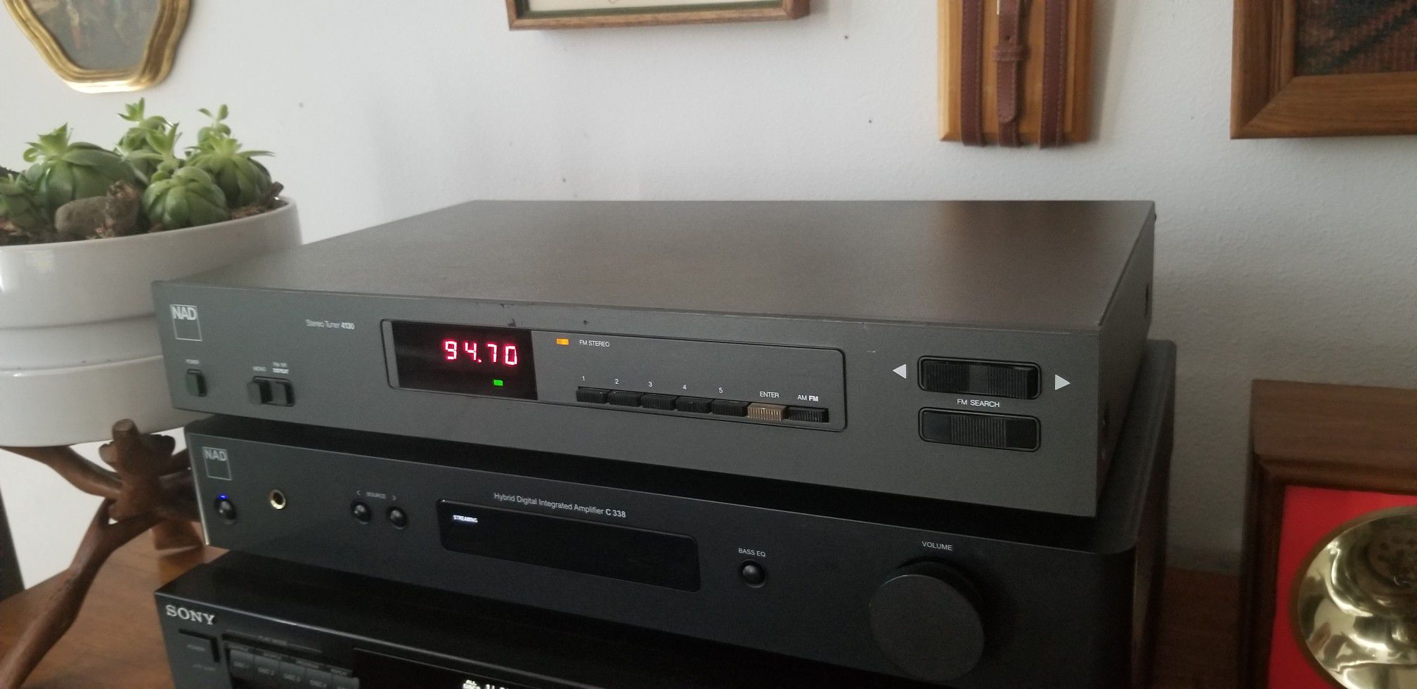 NAD 4130 AM/FM Stereo Tuner