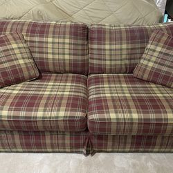 7 Foot Couch