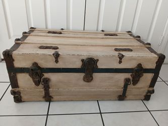 Vintage Trunk