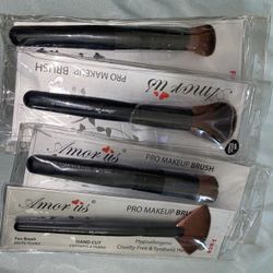 4 Brushes 