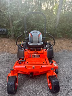 Kubota z242kw-48 zero turn mower