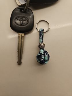 1.5" Paracord Keyfob