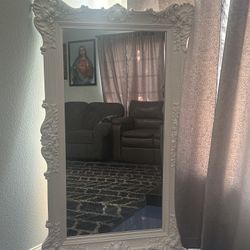 Vintage/Rustic Accent Mirror 🪞