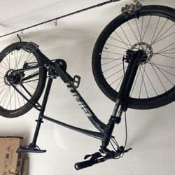 Giant Talon 2 Mountain Bike