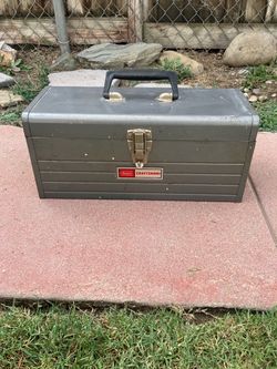 Vintage sears craftsman tool box
