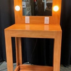 Brand New Makeup Table Vanity On Wheels 50% Off