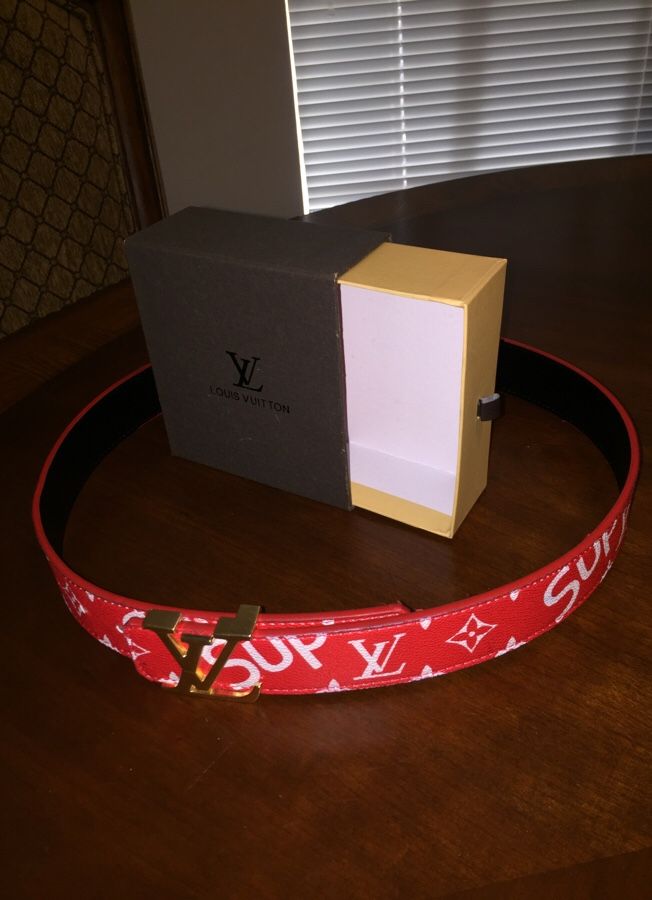 Louis Vuitton Supreme Belt for Sale in League City, TX - OfferUp