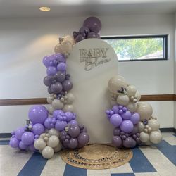 New Baby In Bloom Balloon Garland