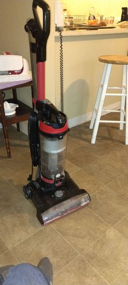Bissell Clean view upright bagless vacuum