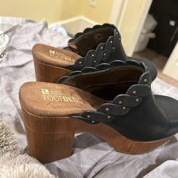 White Mountain Clogs 