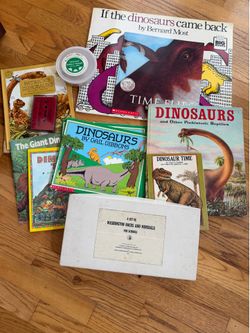 Dinosaur Books
