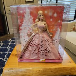2009 NEW Barbie Doll. Box Has Little Wear On Back. See Pic