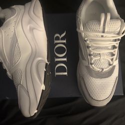 White dior b22 