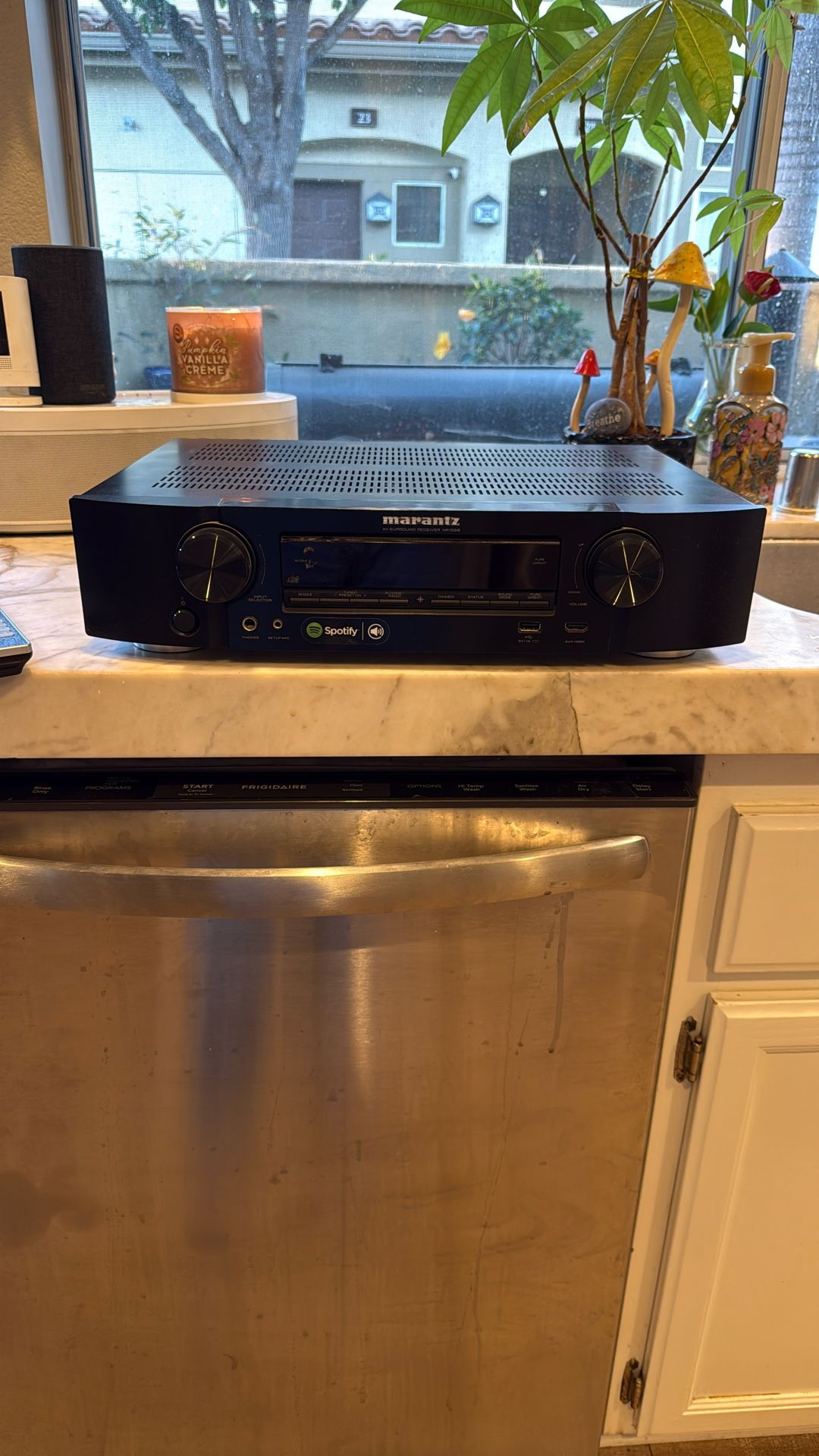 Marantz Receiver NR1506