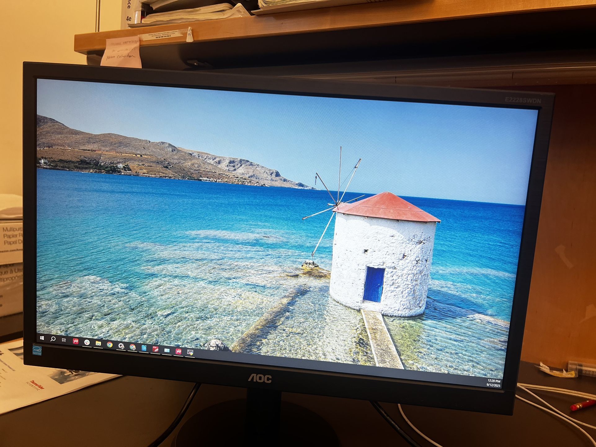 Excellent Condition AOC E2228SWDN 21.5" Monitor Near UCLA