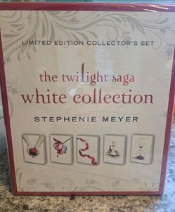 The Twilight Saga White Collection