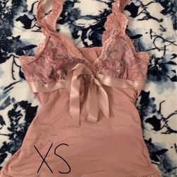 Womens Tops/Shirts 4 Summer