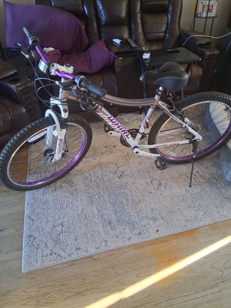 Womens Mountain Bike