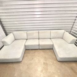 DELIVERY - EQ3 Morten 4-Piece Sectional Sofa With Chaise