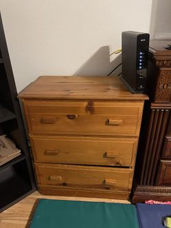 Small Childrens Dresser