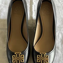 Tory Burch “MELINDA” Leather Wedge NWOB SZ 6.5