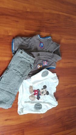 Mikey mouse boys outfit 12-18 monrh