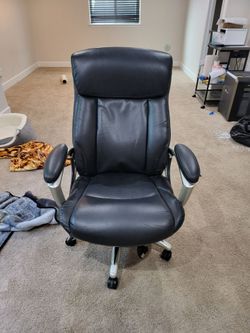 Desk chair