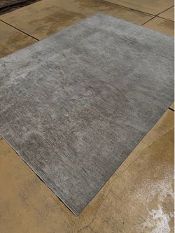 Suriya Rug 8x10