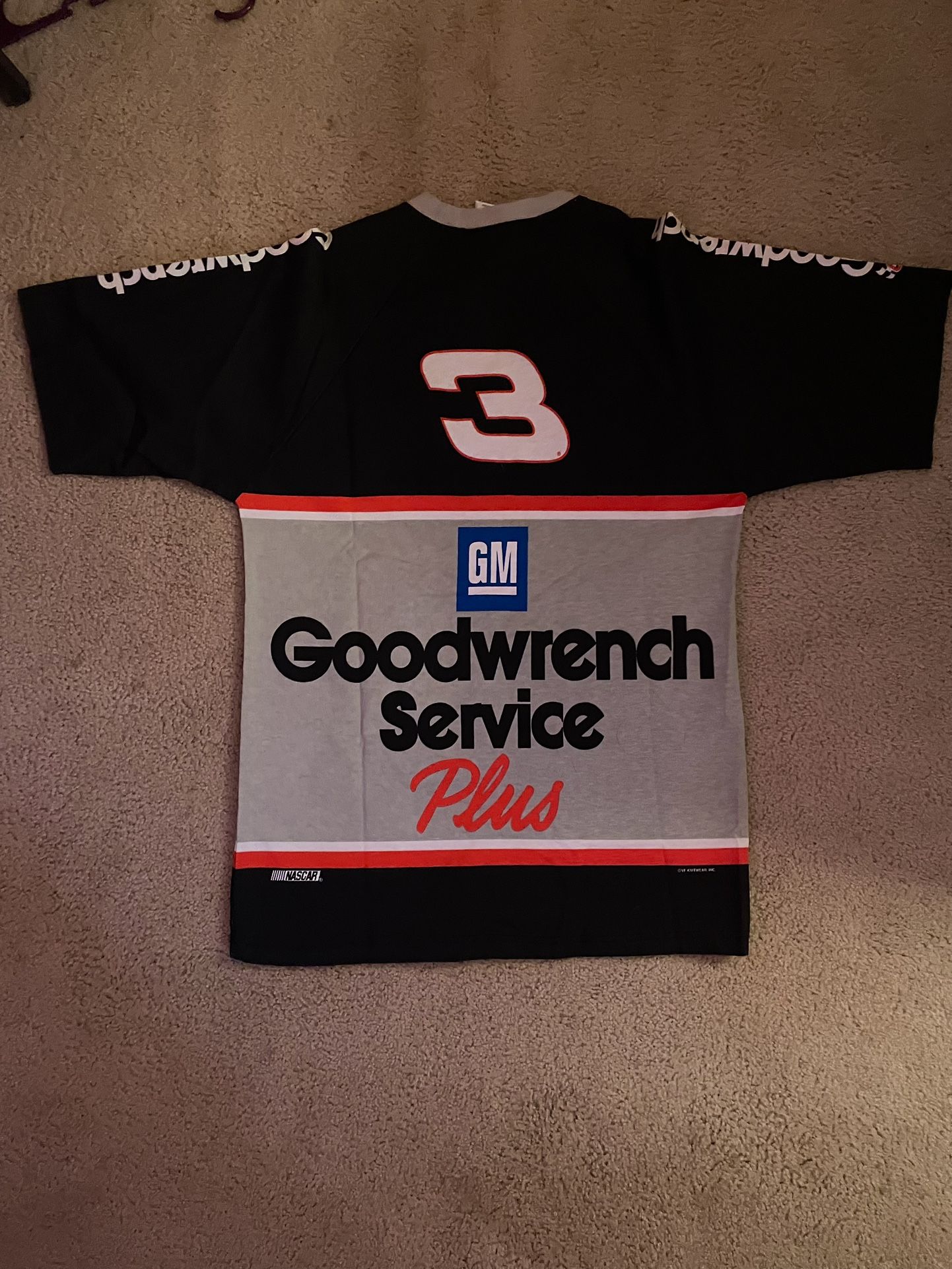 Vintage Chase Authentic’s Dale Earnhardt Shirt
