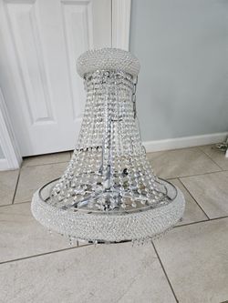 CRYSTAL CHANDLER. LAMPARA DE CRYSTAL 