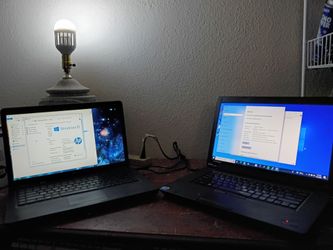 2 laptops Lenovo and HP