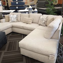 2pc Sectional