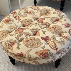 Round Cocktail Ottoman