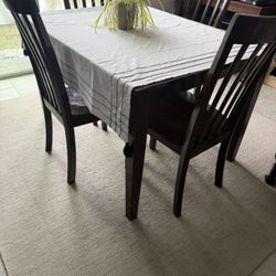 Table With 4 Chairs