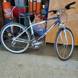 Schwinn Trailway Hybrid 21 Speed 