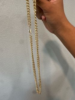 Gold plated mini cuban chain 22 inch