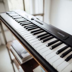 Casio CT-S190 61-key Portable Keyboard Bundle  