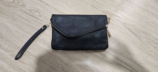 Black clutch purse