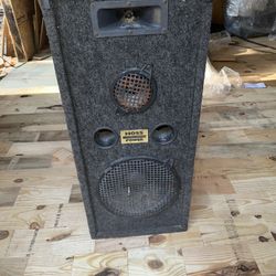 Hoss Power Speaker