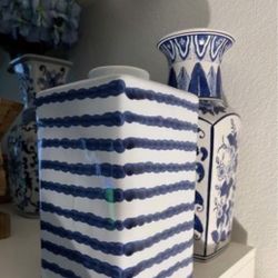 Mikasa Blue And White Porcelain Flower Vase 