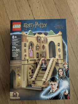 Harry Potter Lego - Hogwarts grand staircase brand new sealed