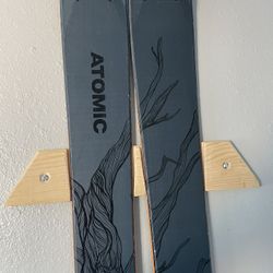 Custom Ski/snowboard Minimalist Rack