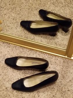 Women's shoes 7med