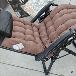 Wide 0 Gravity Chair