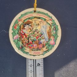 Disney Seasons Greeting 2006 Ornament
