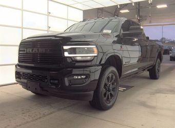 2022 RAM 2500 Laramie Night Edition 6.7 Cummins 4x4, Longbed