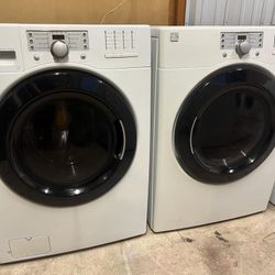 Kenmore Front Loading Washer And Stackable Gas Dryer Set 