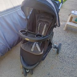 G R A C O Baby Stroller