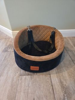 Dog car seat