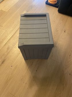 22 Gallon Storage Bin